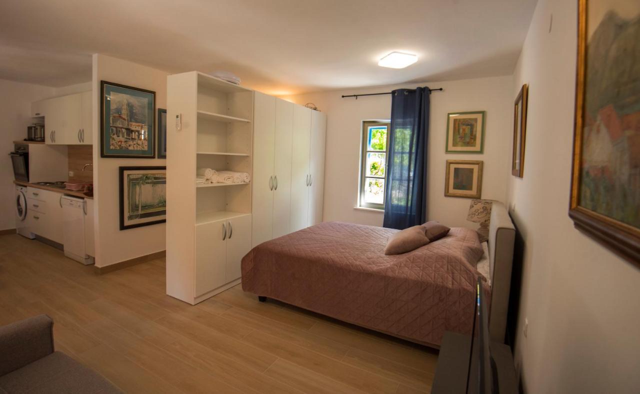 Studio Apartman Roza สตอน ภายนอก รูปภาพ